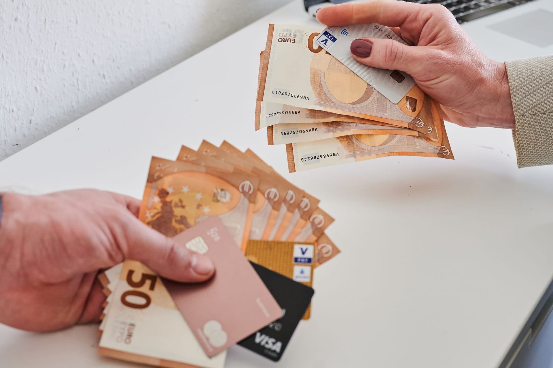 Lohnlücke zwischen Frauen und Männern Lohnlücke zwischen Frauen und Männern