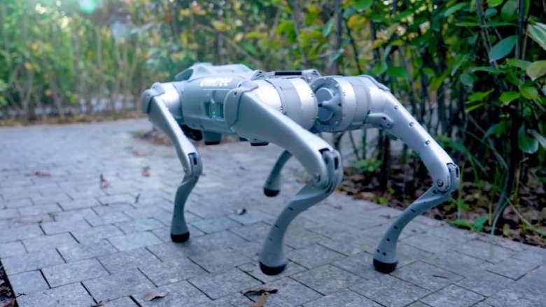 Ein Go2-Modell der chinesischen Firma Unitree. Die Roboter sollen auch in der Ukraine im Einsatz sein.