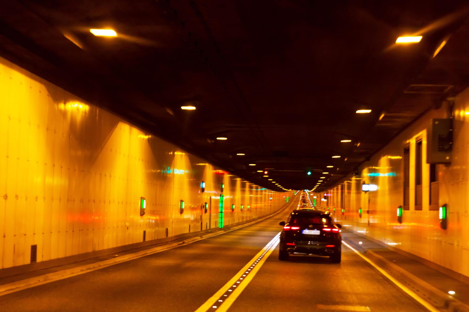 Der Elbtunnel in Hamburg (Symbolbild): Dort sind 80km/h erlaubt.