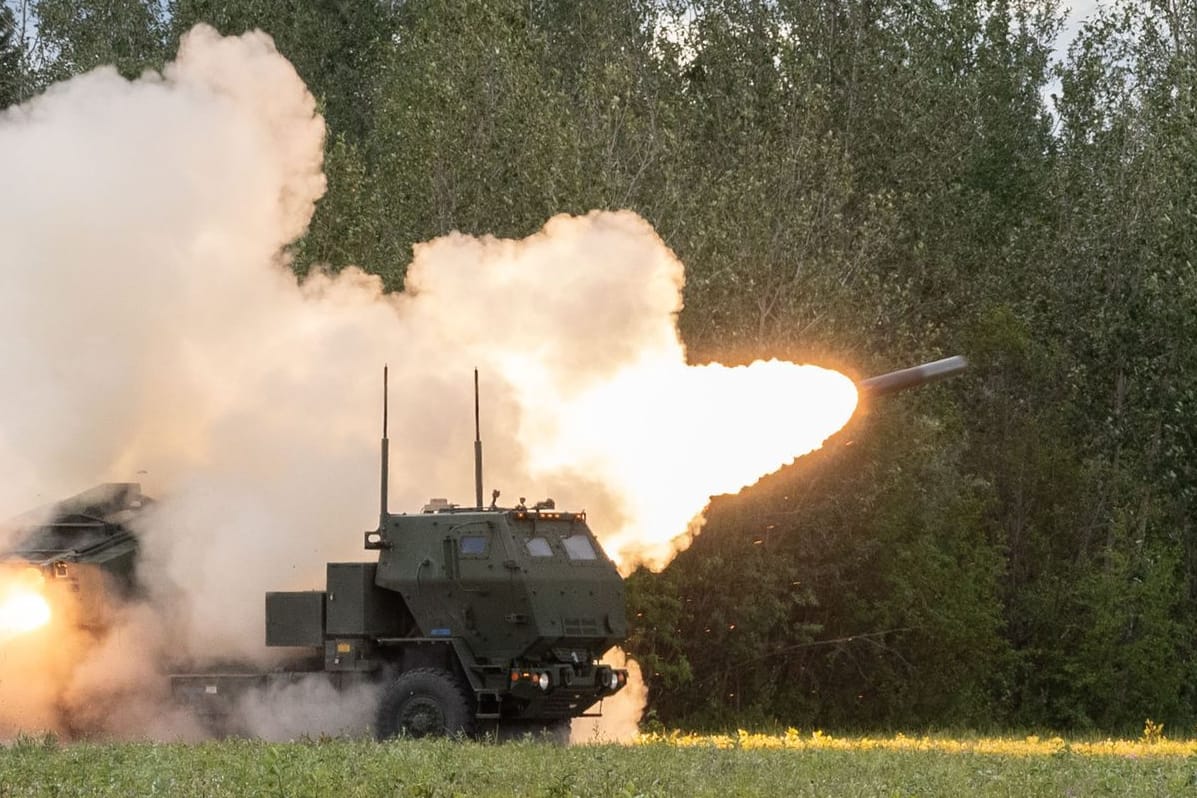 Mehrfachraketenwerfer Himars bei Arctic Defender 2024