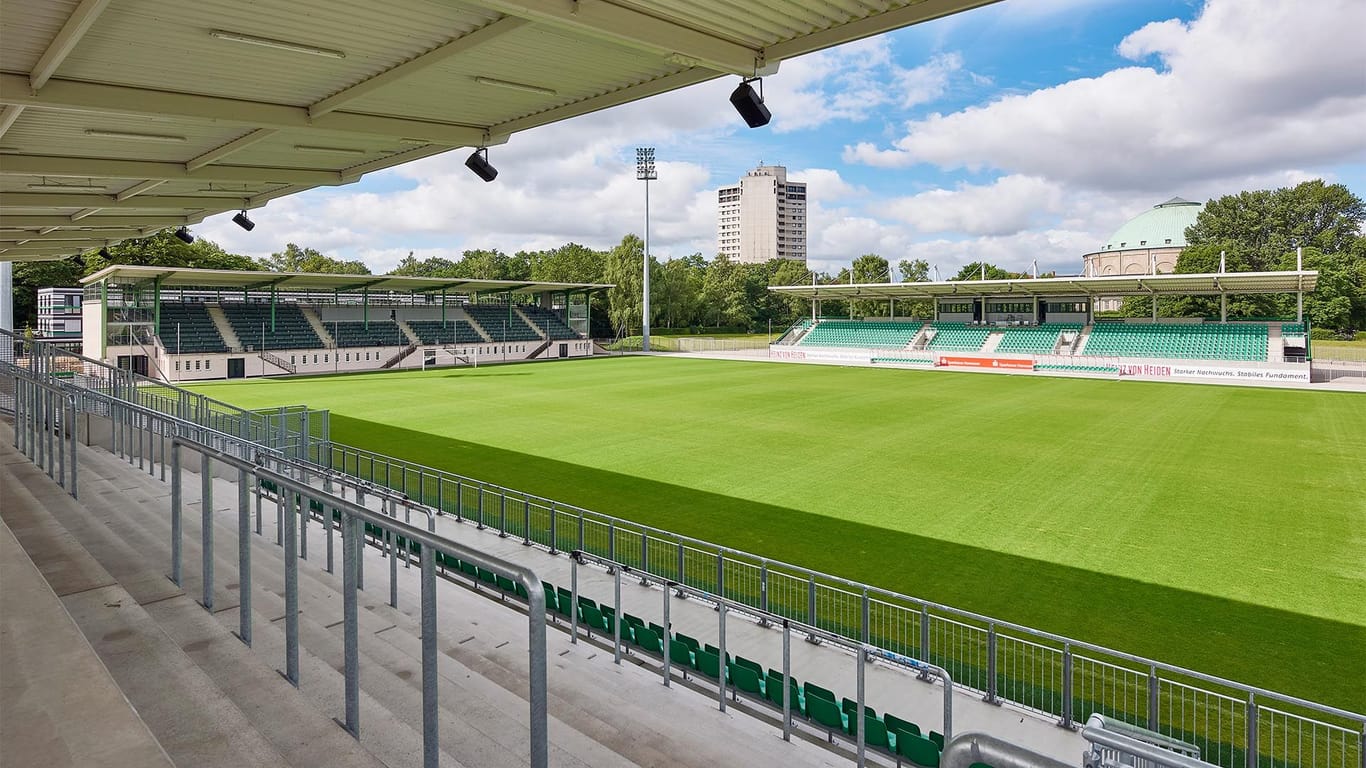 Das Eilenriedestadion in Hannover: Hier treffen die Sea Devils bald auf Cologne Centurions und spielen Football.