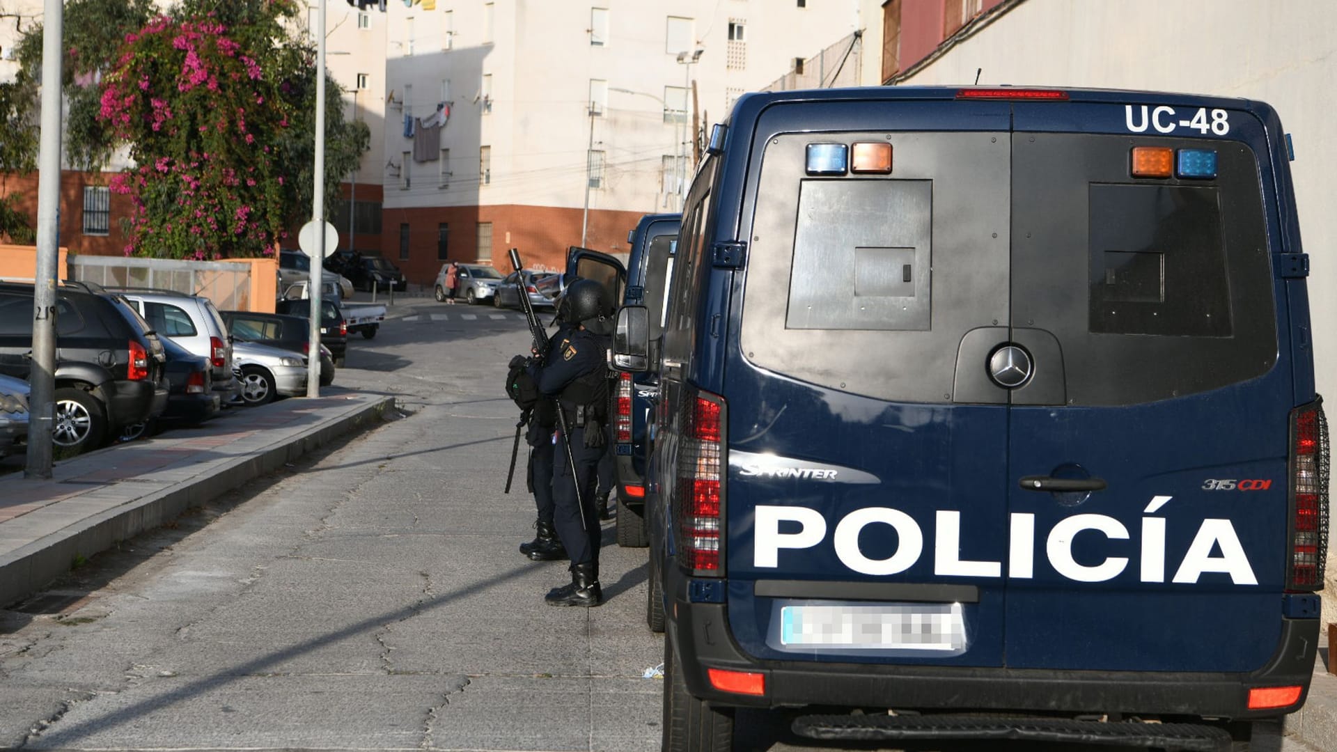 Spanische Polizei befreit junge Frau