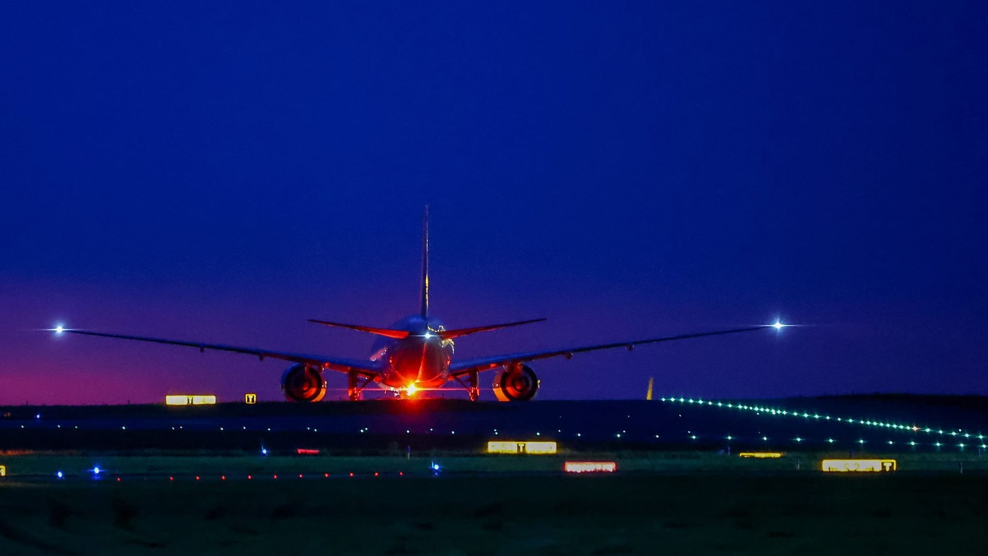 Frachtflugzeuge am Flughafen Leipzig-Halle