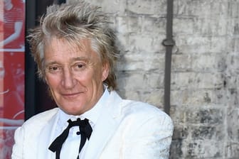 Rod Stewart: Der Sänger teilt eine traurige Nachricht auf Instagram.