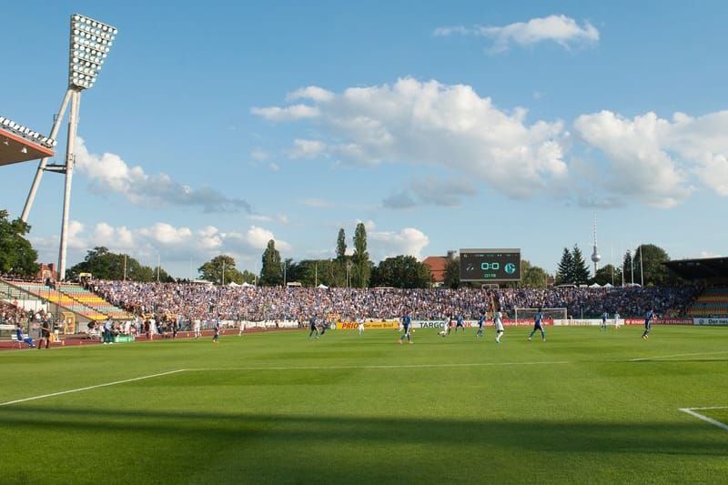 Fußball DFB-Pokal, BFC Dynamo - FC Schalke 04, 1. Runde in Friedrich-Ludwig-Jahn-Sportpark, Berlin