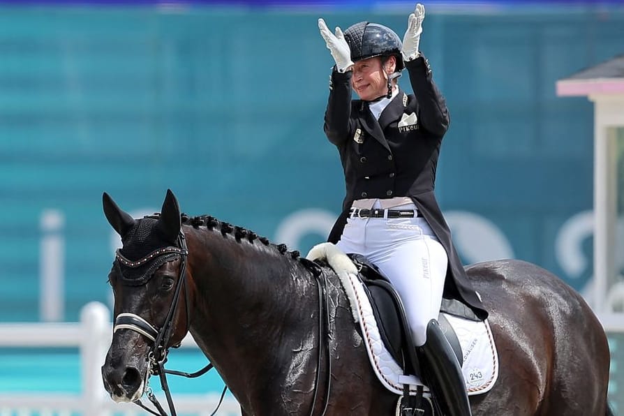 Rekord-Medaille: Isabell Werth feierte mit dem Dressur-Gold von Paris einen besonderen Erfolg.