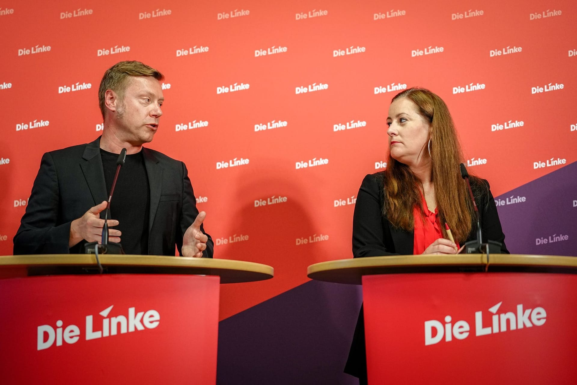 Gremiensitzungen und Statements der Bundesparteien