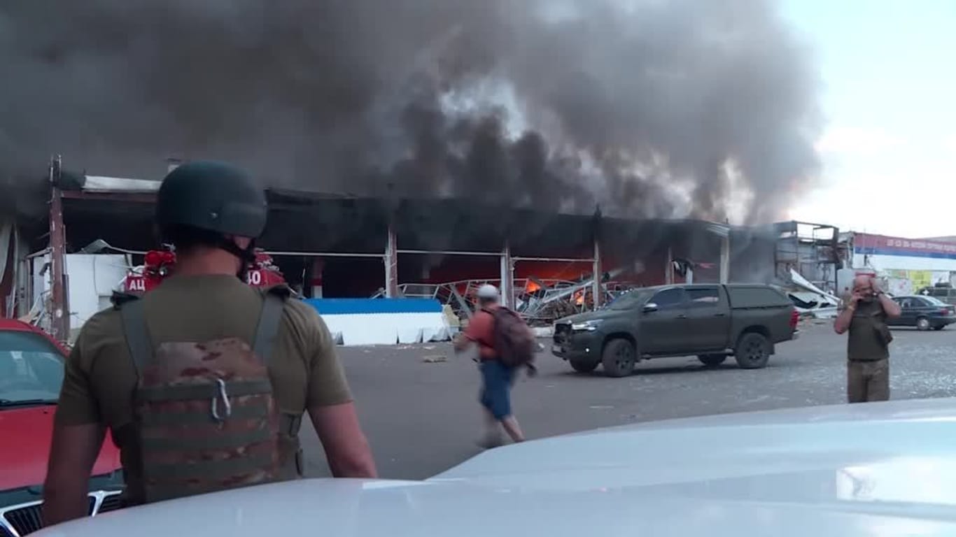 Russischer Angriff: Ein Supermarkt in Kostjantiniwka ist vollkommen zerstört.