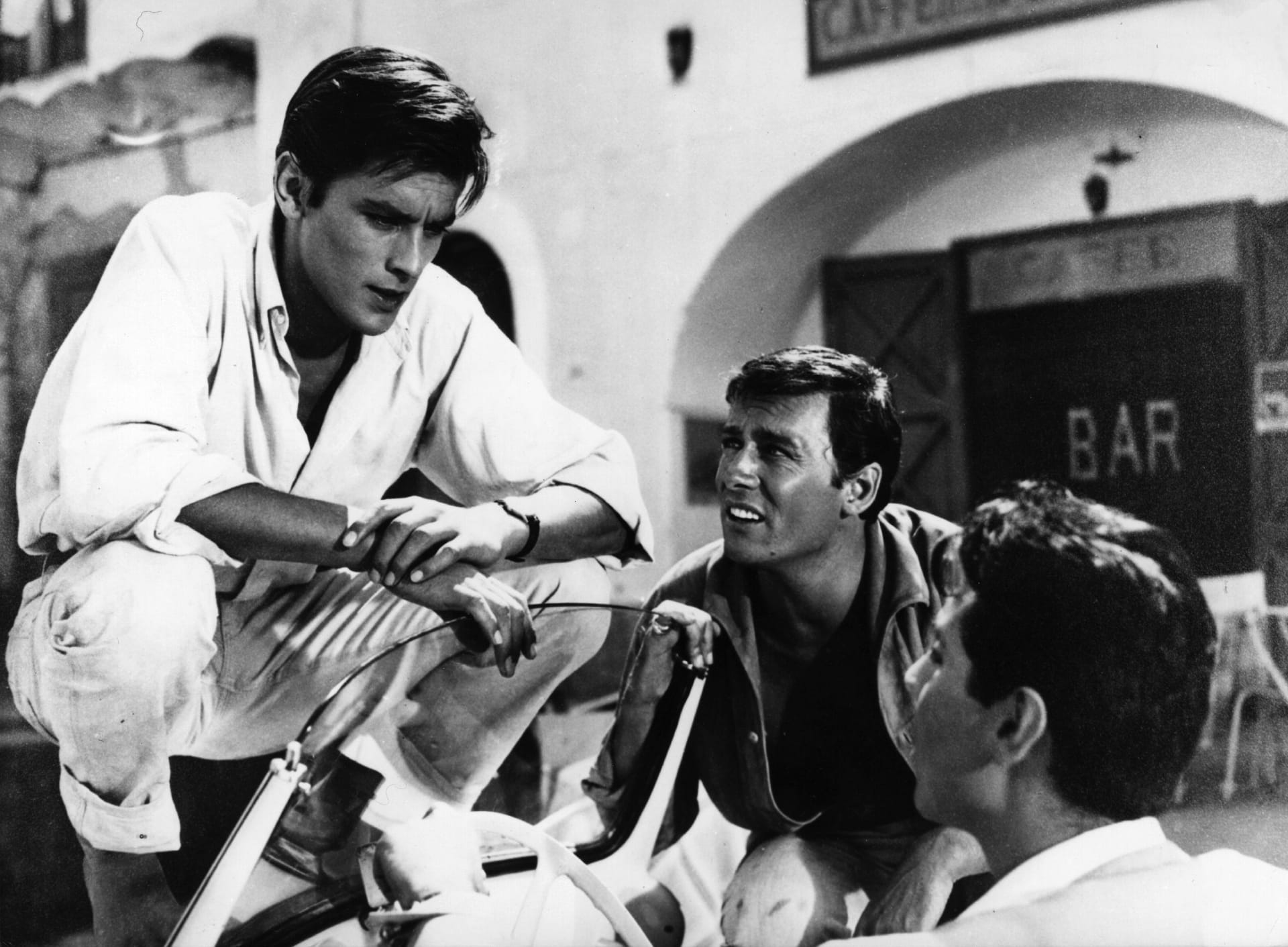 Alain Delon (l.) in einer "Nur die Sonne war Zeuge"-Filmszene.