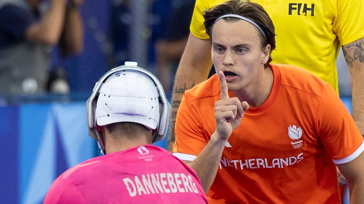 Jean-Paul Danneberg (l.) heizte das Finale vor dem Duell mit einer Äußerung emotional auf.