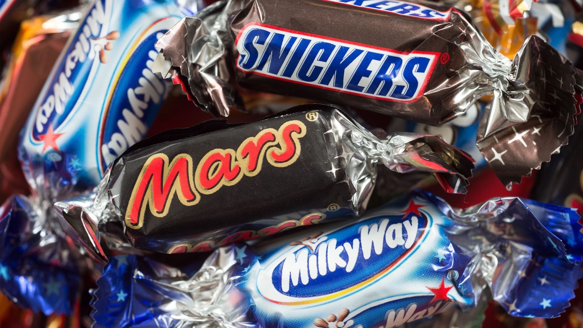 Bekannte Markenprodukte: Mars, Snickers und Milky Way.