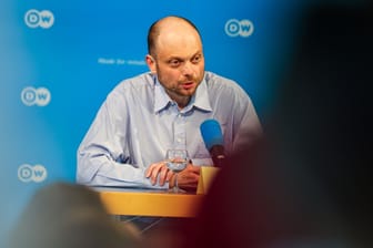 Pressekonferenz der Stiftung gegen Korruption