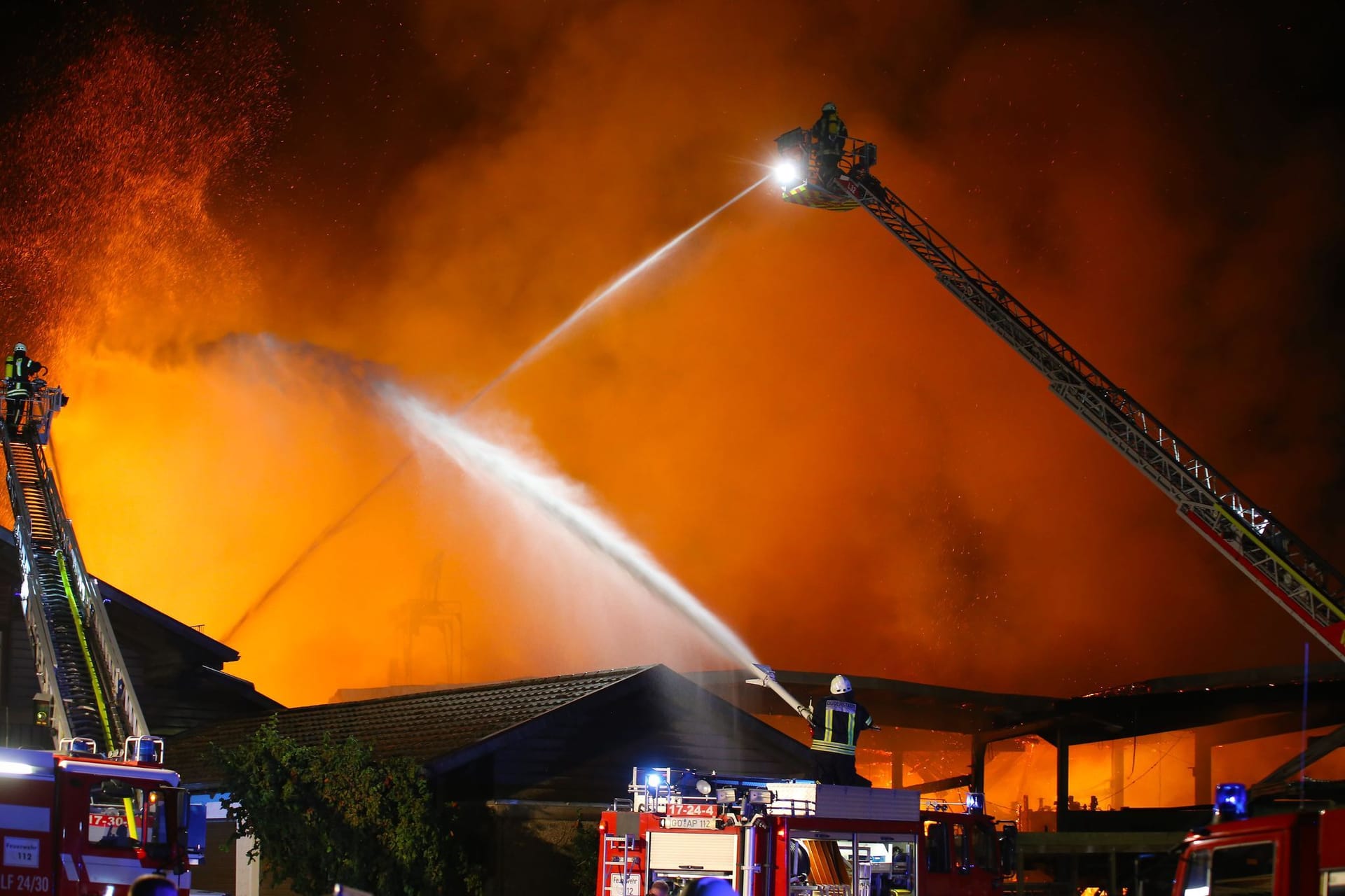 Großbrand in Sägewerk in Seeburg