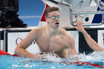 Schwimmer Leon Marchand: Der Erfolg des französischen Superstars bringt das Publikum in Paris in Wallung.