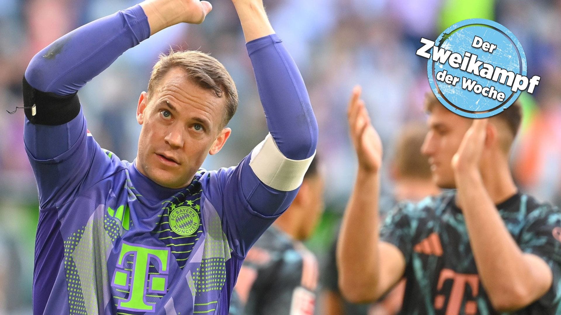 Manuel Neuer im Trikot des FC Bayern beim Bundesliga-Auftaktsieg beim VfL Wolfsburg. Nach seinem DFB-Rücktritt hat er sich nun auch zu seiner Zukunft in München geäußert.