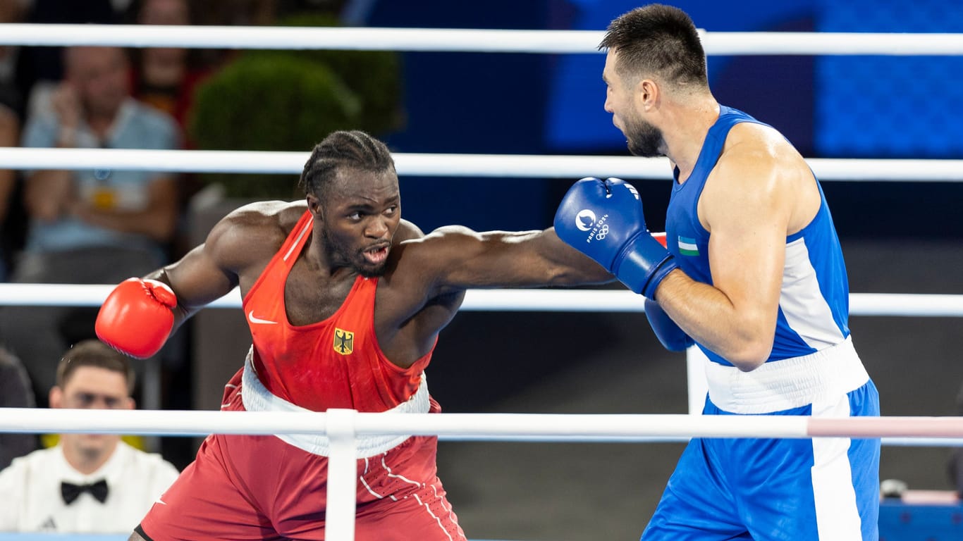 Nelvie Tiafack beim Boxen in Paris (Archivfoto): Nach Olympia will er ins Profigeschäft wechseln.