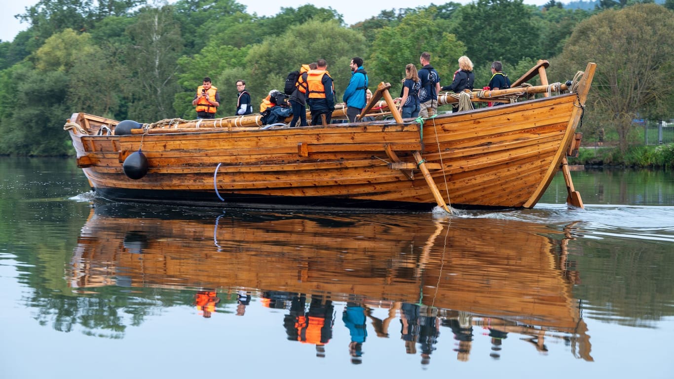 Antikes Römerschiff auf der Reise nach Cannes