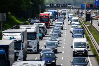 Viele Staus auf den Autobahnen in Niedersachsen in den Ferien