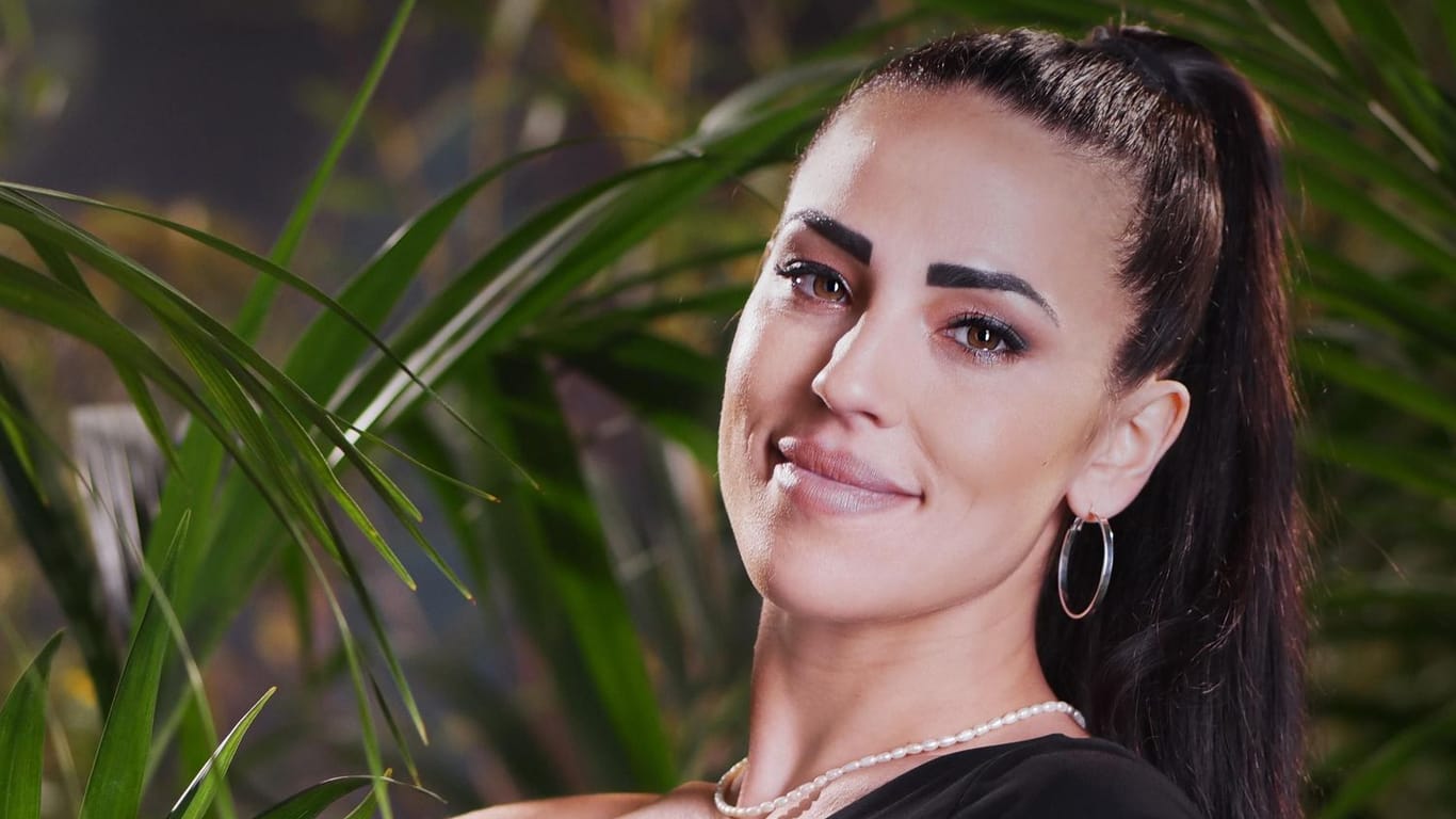 Elena Miras: Der Realitystar nahm bereits 2020 am Dschungelcamp teil.