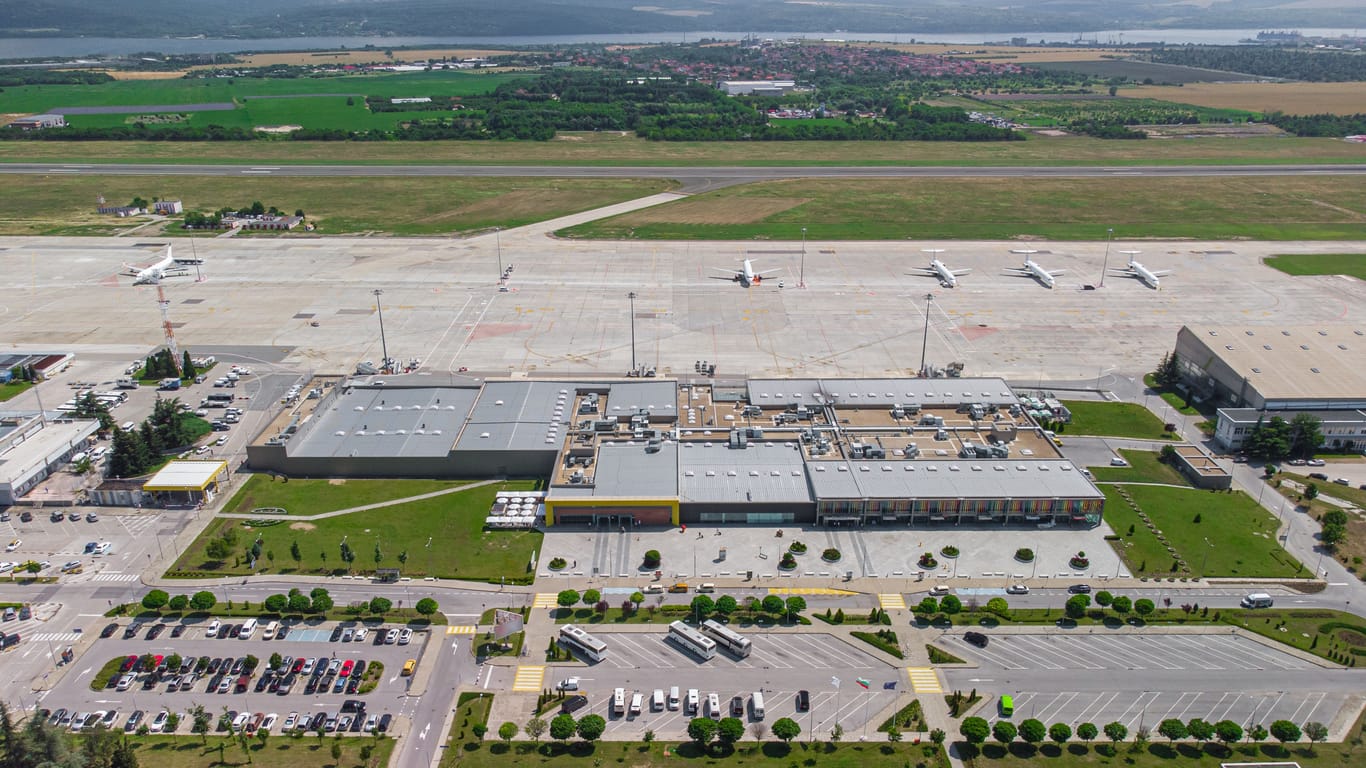 Flughafen Varna: Hier verliert sich die Spur von Lars Mittank.