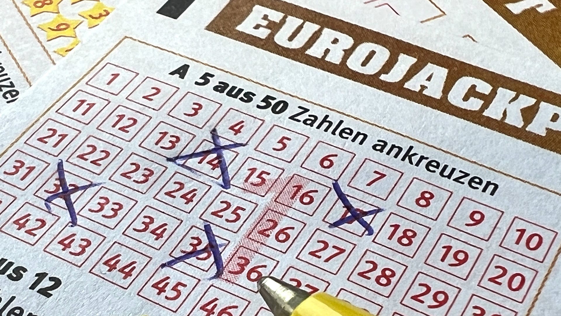 Spielschein des Eurojackpots (Symbolfoto).