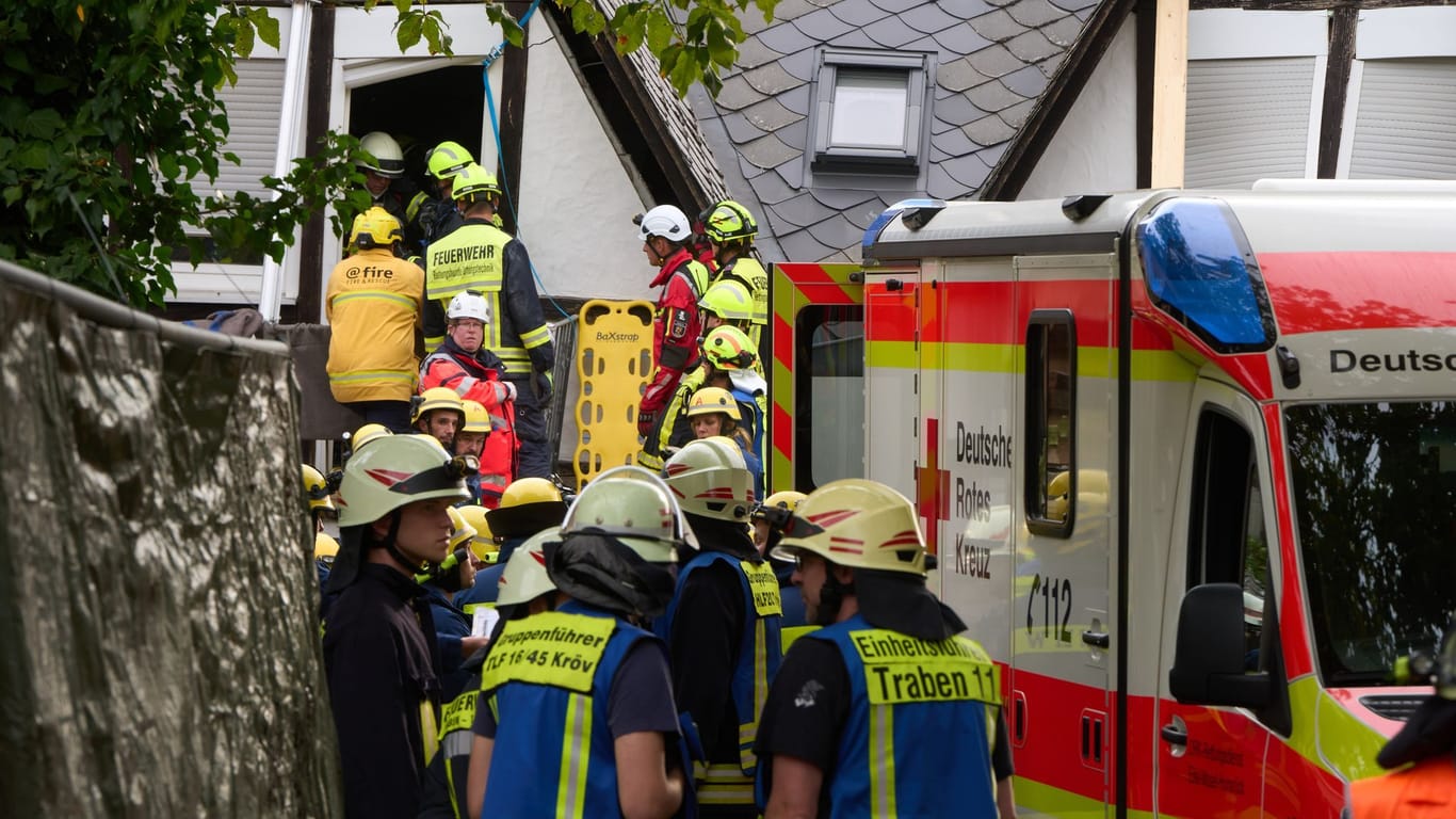 Hotel teilweise eingestürzt