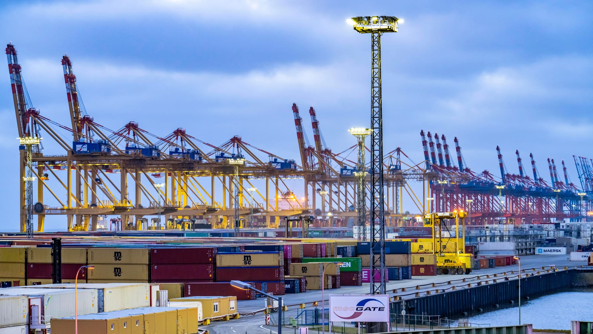 Hafen in Bremerhaven (Symbolbild): Die Bundespolizisten nahmen den Mann fest.