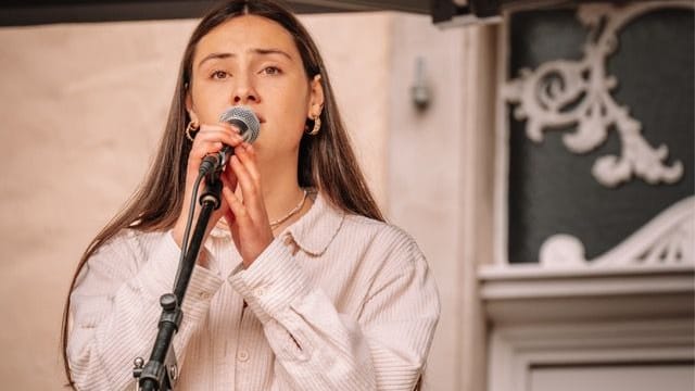 Sängerin Marie di Carlo. Am Sonntag hat sie einen großen Auftritt auf dem Zeltfestival Ruhr.