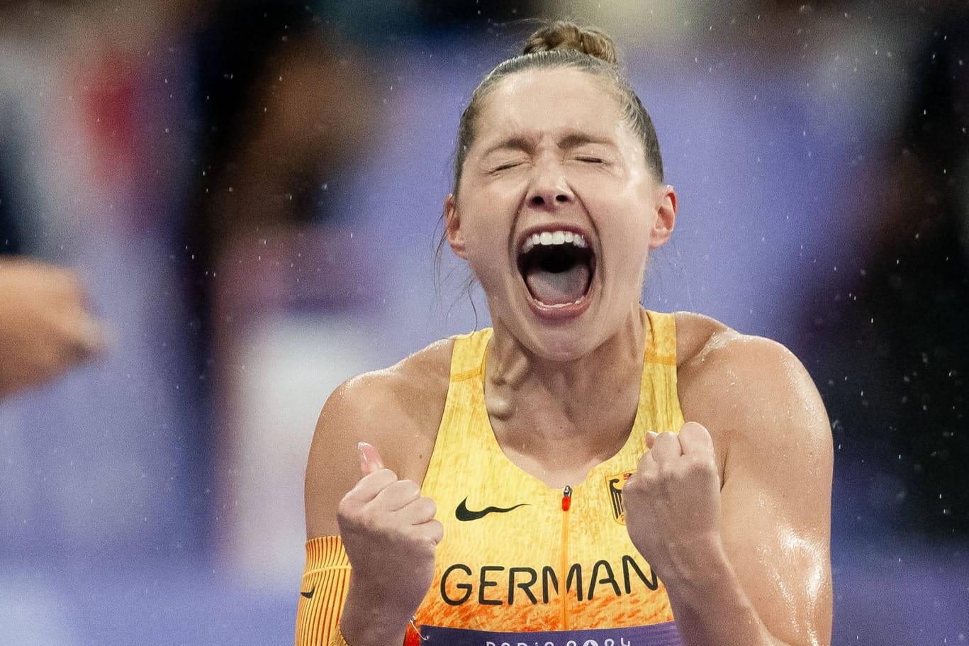 Gina Lückenkemper: Sie schrie nach dem Erfolg mit der 4x100 Meter-Staffel und dem Bronzegewinn.