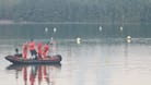 Großeinsatz für die Feuerwehren am Montagabend am Blausteinsee bei Eschweiler:Auch zwei Hubschrauber waren an der Suche beteiligt.