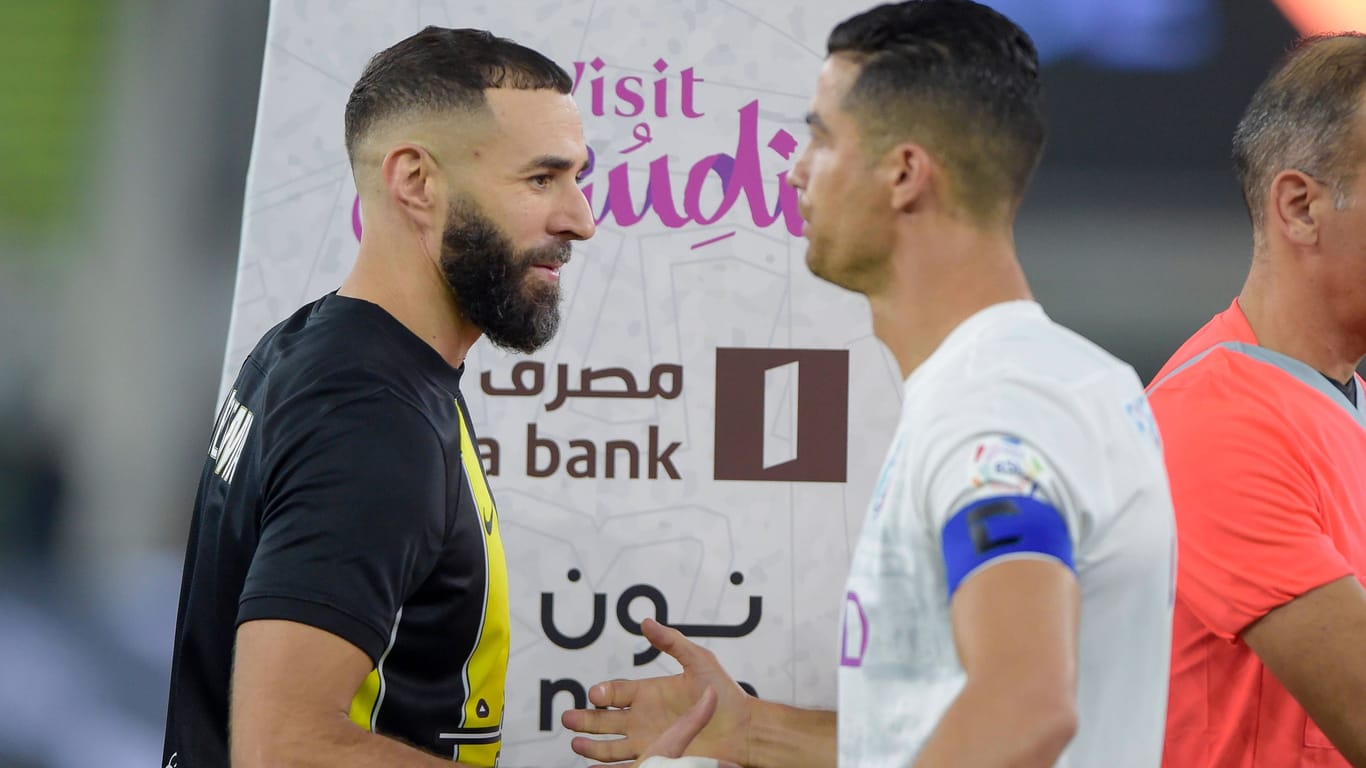 Karim Benzema (l.) und Cristiano Ronaldo spielen bereits in Saudi-Arabien.