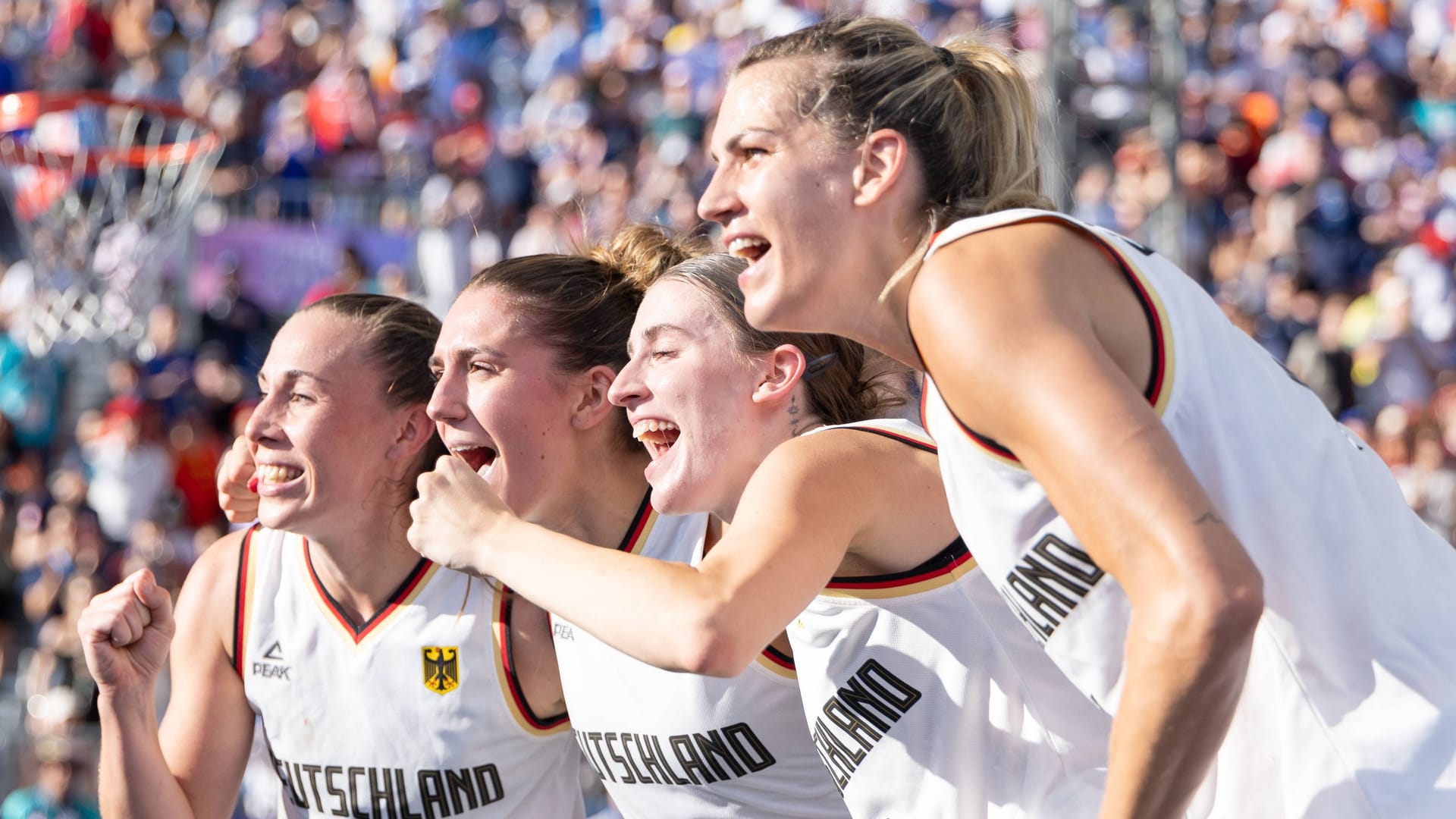 Die Freude der deutschen Basketballerinnen sahen viele Zuschauer nicht live.