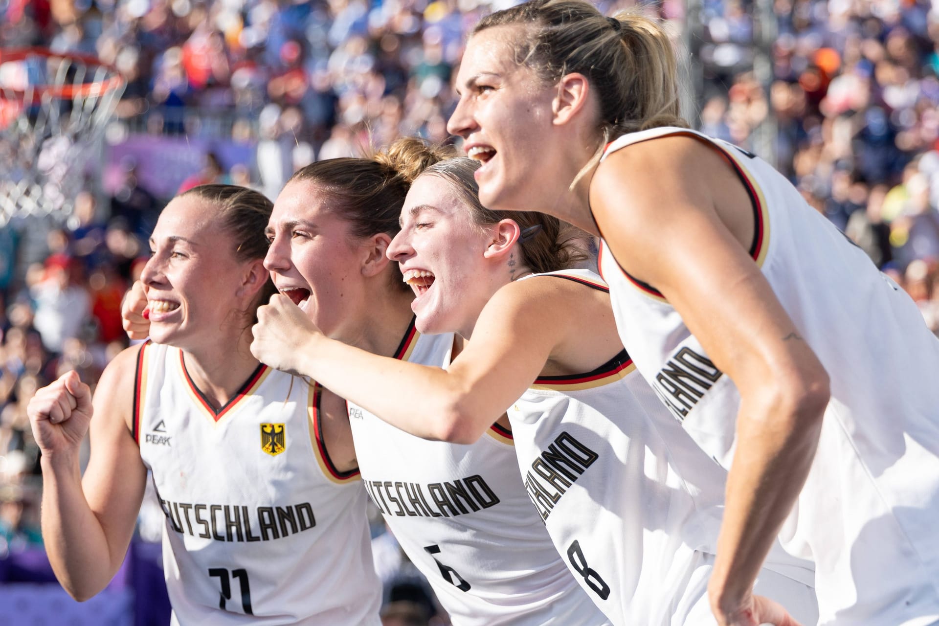 Die Freude der deutschen Basketballerinnen sahen viele Zuschauer nicht live.