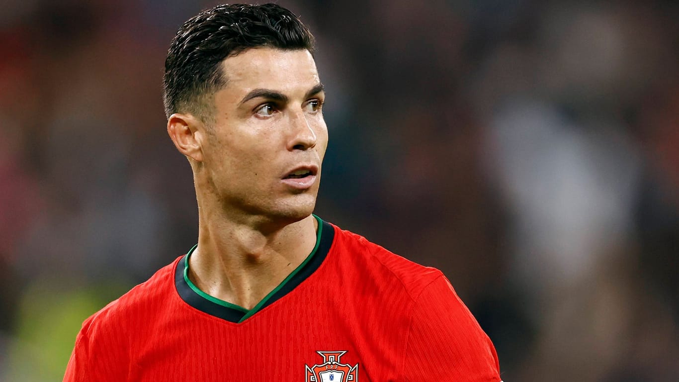 Cristiano Ronaldo, hier bei der EM 2024: Der Portugiese ist seit 2002 Profi.