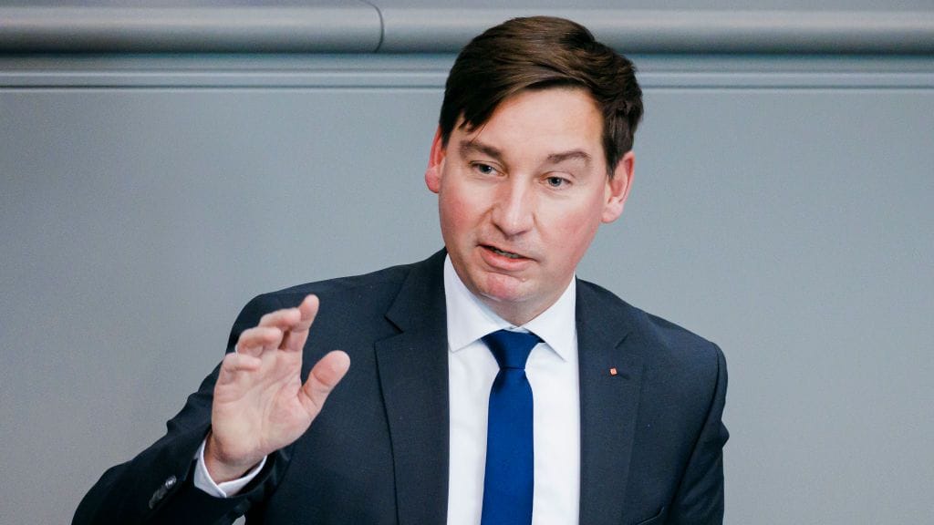 SPD-Innenexperte Sebastian Hartmann: "Ich warne Herrn Merz vor Ablenkungsdebatten."