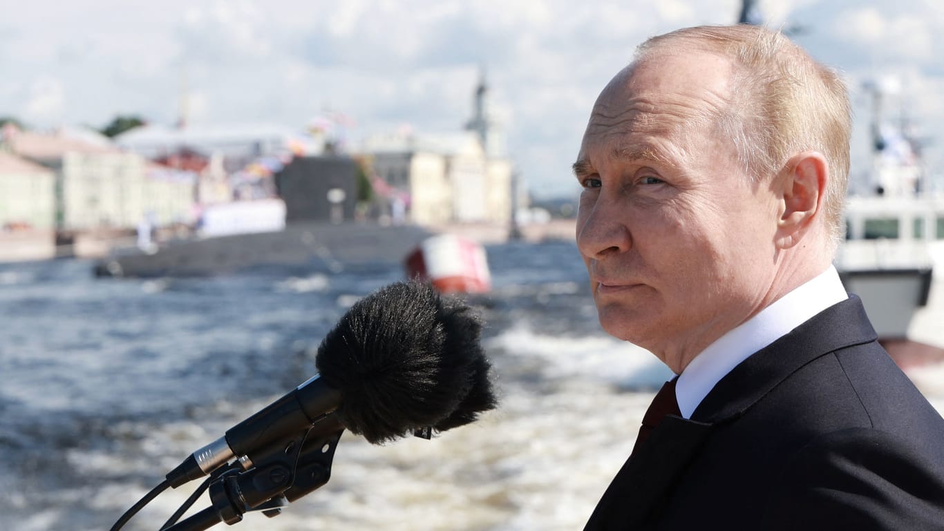 Wladimir Putin: Russland wartet auf den Ausgang der US-Wahl.