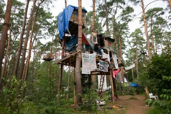 Anti-Tesla-Protestcamp in Grünheide