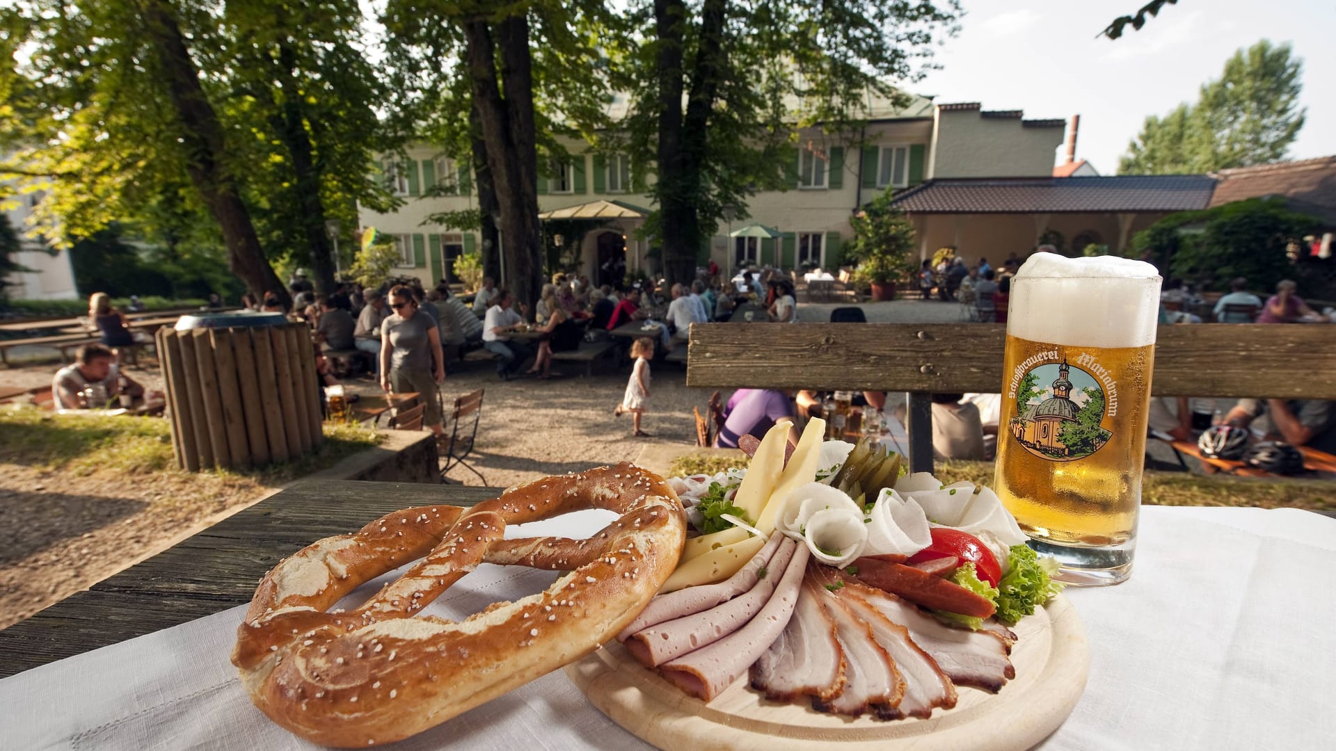 Ausflug in die Region: die "Schlosswirtschaft Mariabrunn" im Landkreis Dachau.