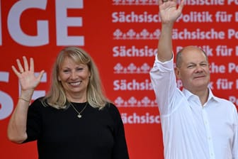 Köpping mit Kanzler Scholz: "Genervt vom ständigen Streit und schlechter Kommunikation".