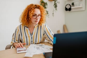 Steuererklärung: Wer eine Checkliste abhaken kann, hat es leichter.