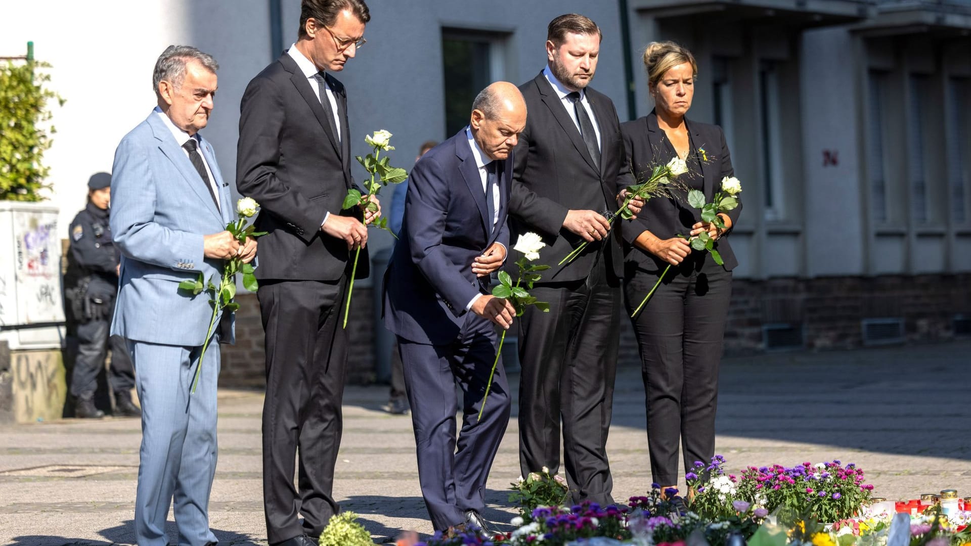 Nach der Messerattacke auf dem Solinger Stadtfest - Scholz-Besuch