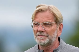 Nicht Jürgen Klopp: Das Bild eines Mitarbeiters des ukrainischen Erstligisten Shakhtar Donetsk geht in den sozialen Medien viral.