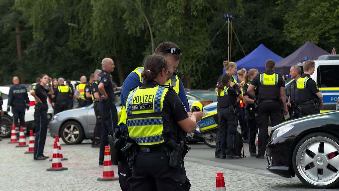 An drei Tagen haben Polizisten Tausende Autofahrer in Hamburg kontrolliert.