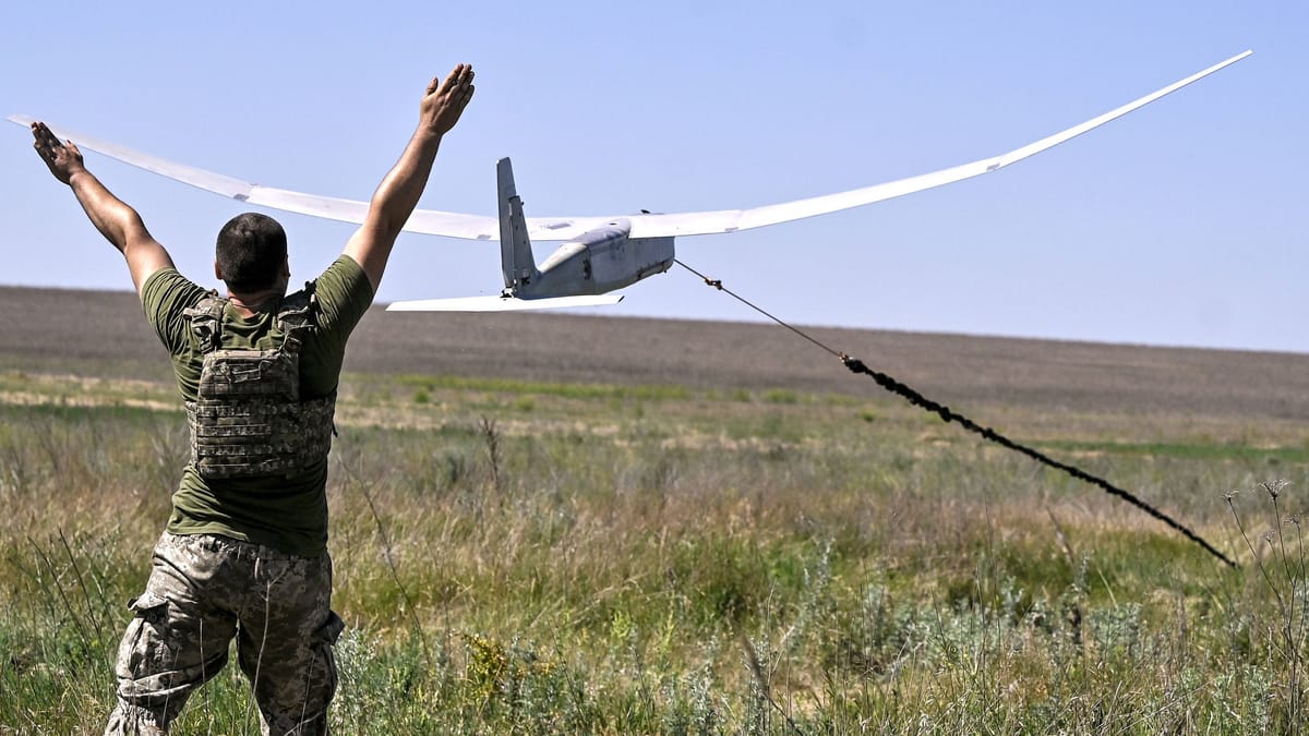 Ukraine-Krieg: Drohnenangriffe in Russland – Chaos an Flughäfen