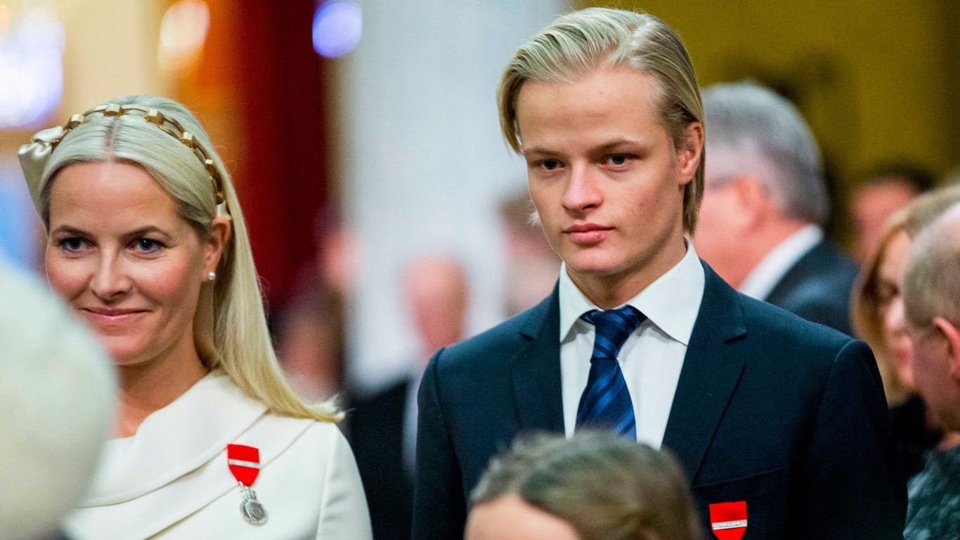 Mette-Marit und Marius Borg Høiby: Der 27-Jährige stammt aus einer früheren Beziehung der Kronprinzessin.