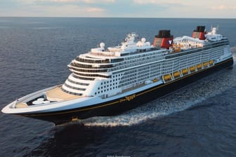 Kreuzfahrtschiff "Disney Treasure" (Illustration): Das neue Schiff der Disney Cruise Line soll ab Dezember mit Gästen in See stechen.