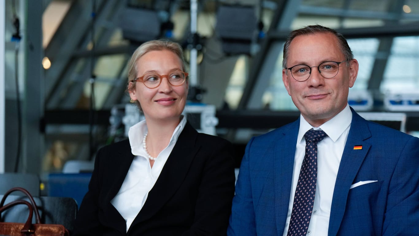 AfD-Co-Vorsitzende Alice Weidel und Tino Chrupalla: Chrupalla verzichtet zugunsten seiner Co-Vorsitzenden auf die Kanzlerkandidatur.