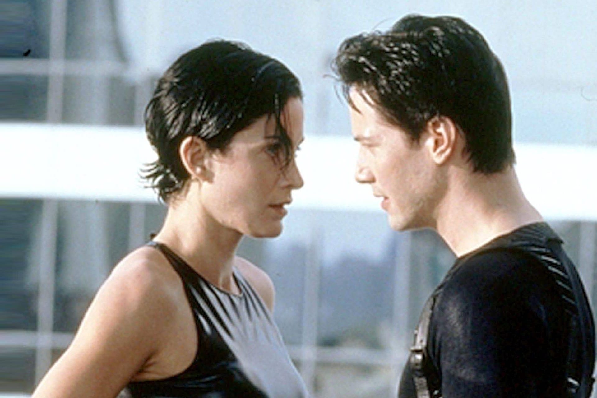 Keanu Reeves und Carrie-Anne Moss: Sie spielen die Hauptrollen in "Matrix".