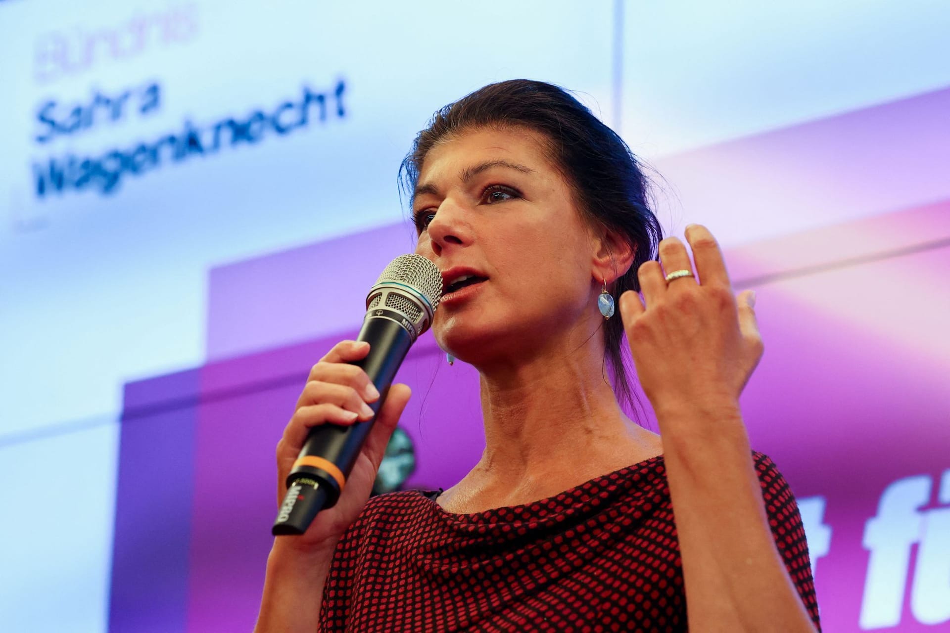 BSW-Chefin Sahra Wagenknecht will nun politisch mitbestimmen.