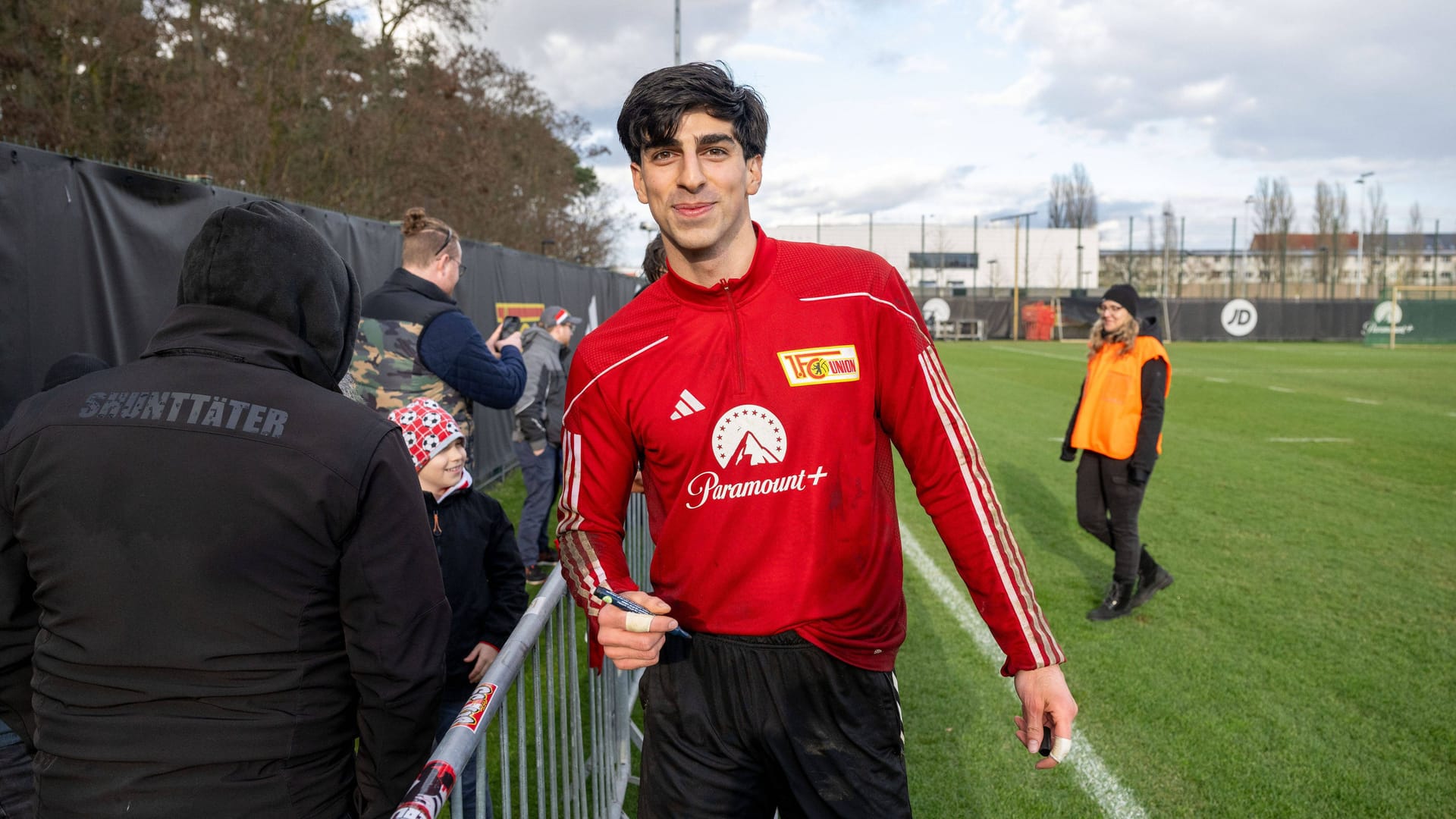 Berkin Arslanogullari (Archivbild): Der junge Mann kämpft gegen Knochenkrebs.